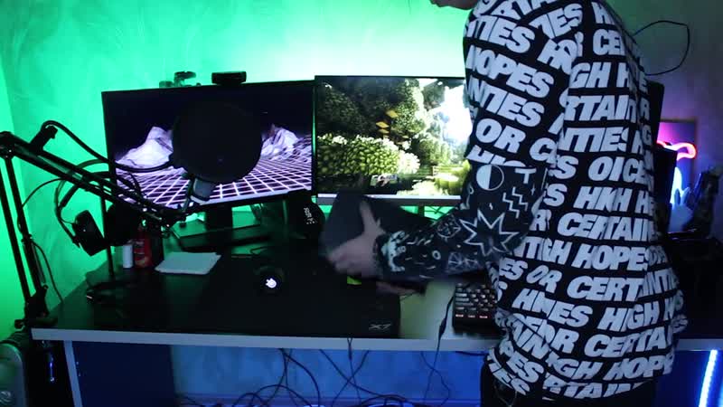 [пандекс] обзор моего рабочего места за рублей 😦 | room tour (+анбоксинг) pandex