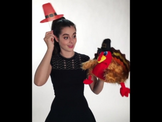 «top o' this thanksgiving mornin' from @vanessamarano & mr turkey 😍 #happythanksgiving #switchedatbirth»