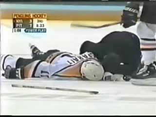 Gino odjick suckerpunches darius kasparaitis