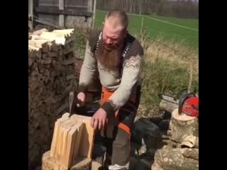 Шикарно рубит