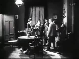 The pleasure garden (1925)