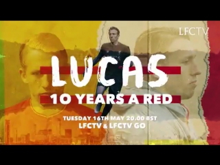 Lucas leiva 18 years a red