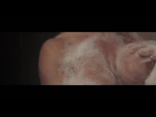 Заставь свою женщину показать грудь