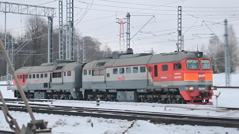 Тепловоз 2м62у 0027 следует резервом