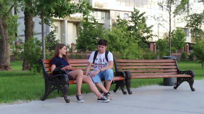 Пошло porn video – Пацан хотел познакомится, но что то пошло не так