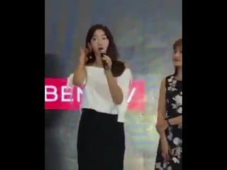 Park shin hye event for bench at sm megamall