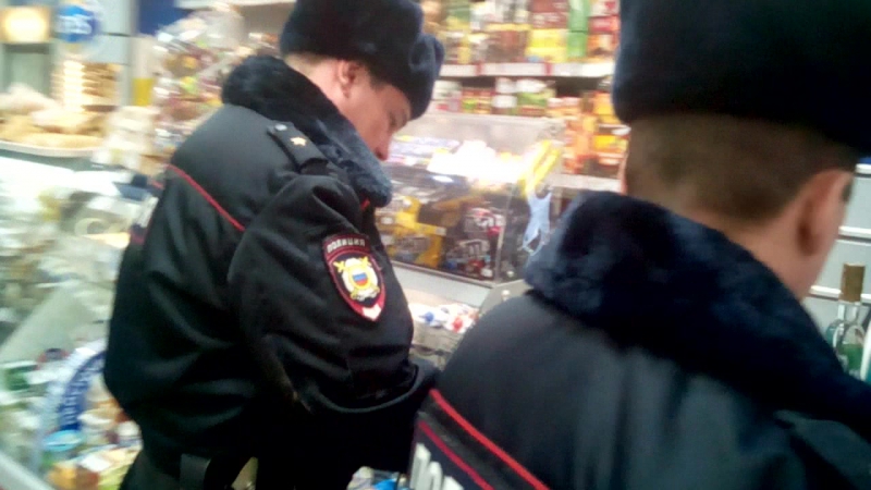 Рейд "трезвых дворов" 07 04 2017 содержимое павильона