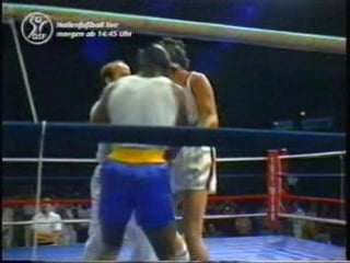 Mike tyson vs kelton brown (amateur) (26 06 1982)