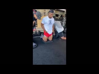 Saquon barkley joins tyreek hill nordic hamstring curls challenge, ￼ nfl season