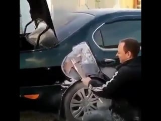 Снимают краску