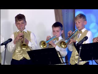 Оркестр «серебряные трубы» в будильнике