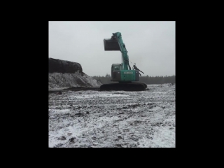 Motorstuntcrew excavator fun