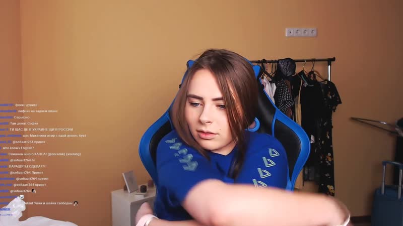 Михалина решила закончить карьеру и показать сиськи