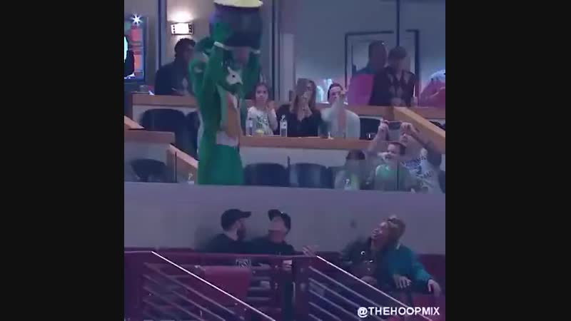 Не поваляешь не поешь (vhs video)