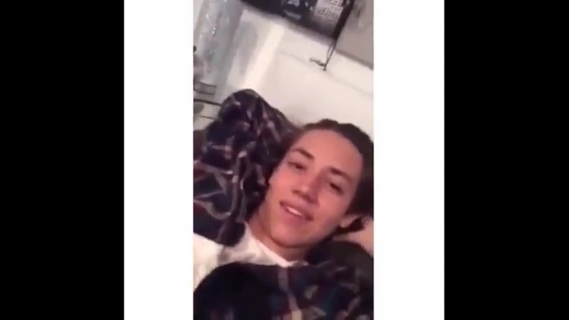 Ethan cutkosky (carl gallagher)