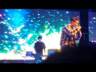 160523 [kyunghee university] dean put my hands on you