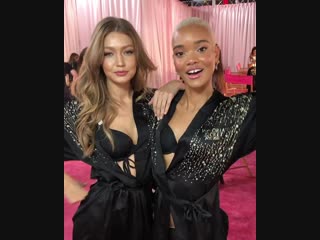 Gigi hadid & iesha hodges