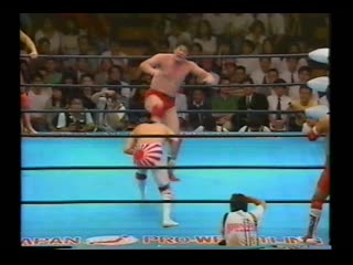 Akira taue/masanobu fuchi/yoshinari ogawa vs mitsuharu misawa/kenta kobashi/tsuyoshi kikuchi