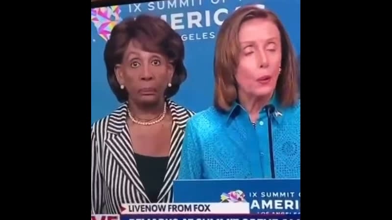 Нэнси пелоси и её подельник в маске