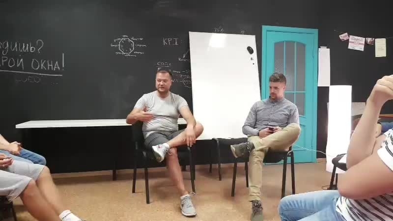 В офисе челябинский урбанист, гость никита исаев