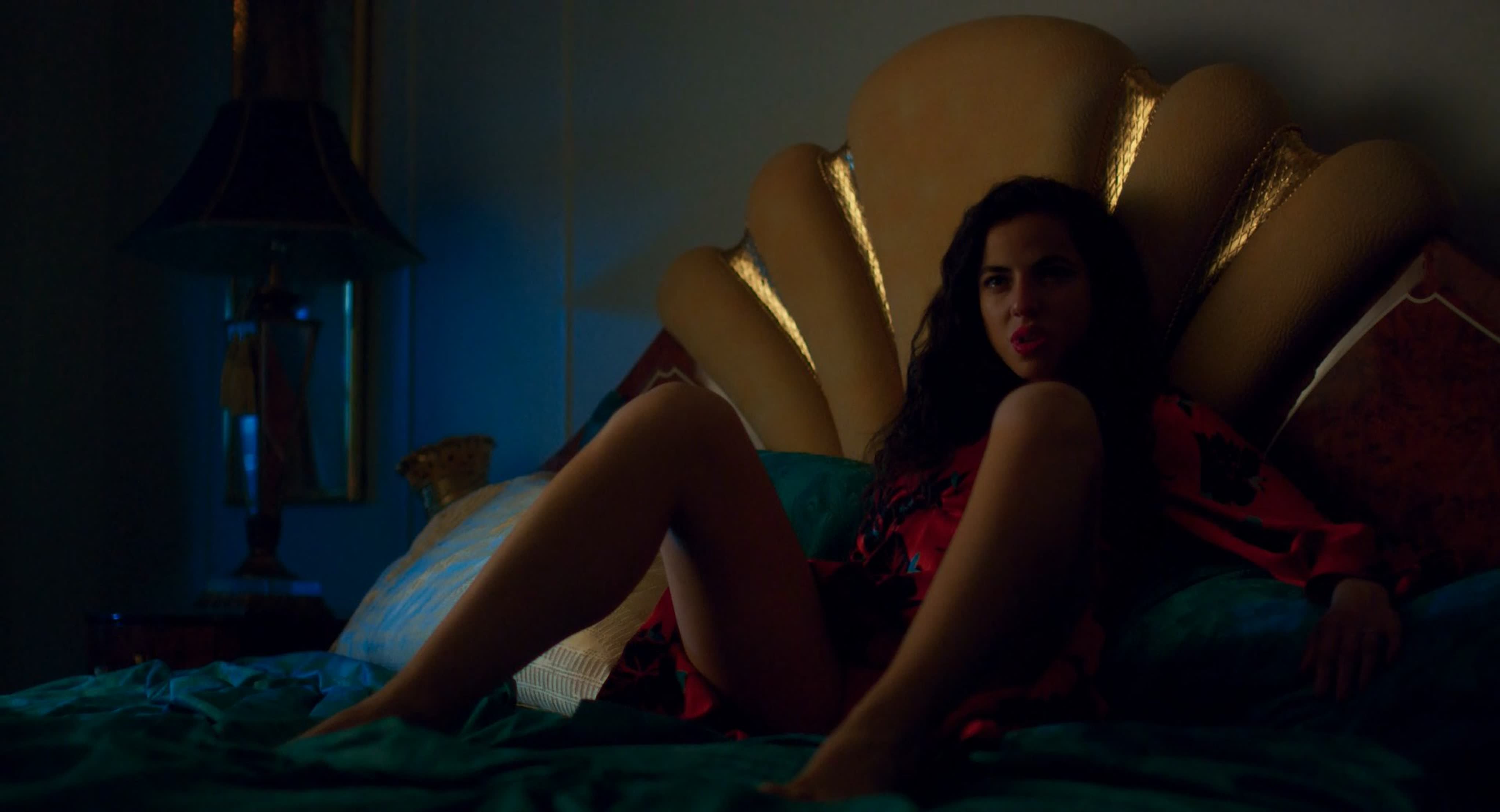 Кристина родло слишком стар, чтобы молодые молодым  cristina rodlo too old  to die young ( 2019 ) - BEST XXX TUBE