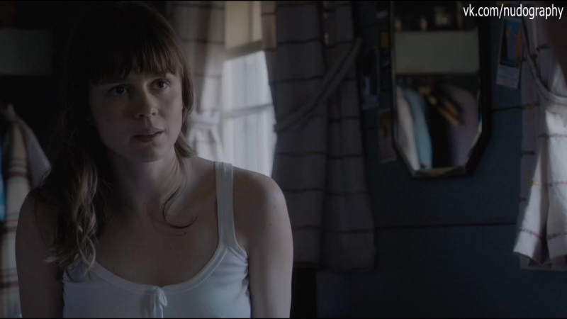 Соски кати херберс (katja herbers) в сериале "манхэттен" (manhattan, 2015) сезон 2 / серия 1 (s02e01)