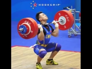 Liao hui (69kg, china) clean and jerking 194kg/428lb