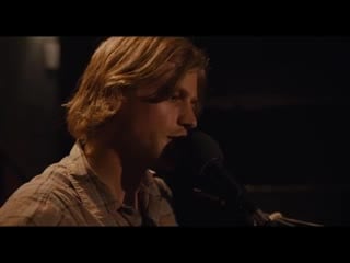 Jenny lewis & johnathan rice "little yellow dress" performed by johnny flynn song one