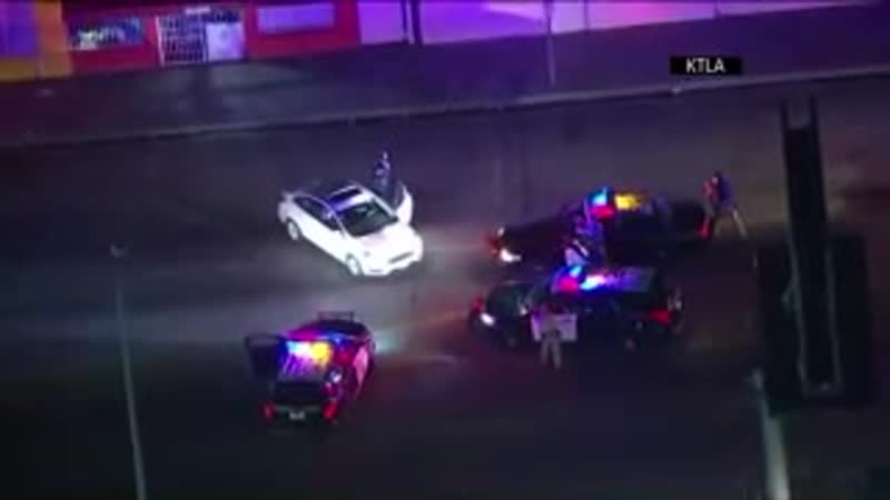 Вписка когда едешь бухой с вписки, главное быдь на позитиве, погоня, арест похуй пляшем