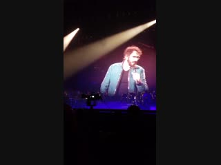 Josh groban chatting bridges tour 18 10 2018