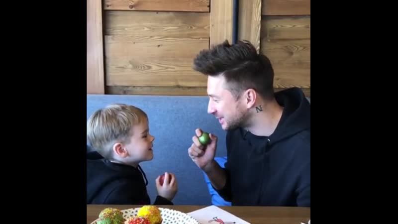 Христос воскрес!! со светлым праздником пасхи!! добра, мира и любви!! #сергейлазарев #никитасергеевич #папаисын