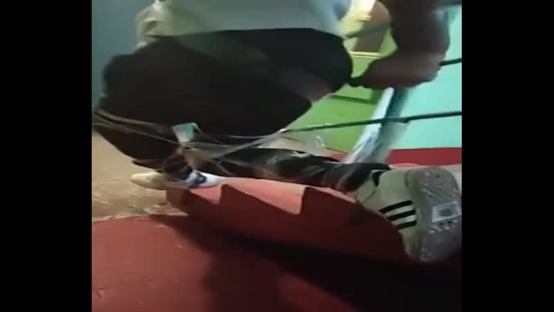 Привязали беднягу