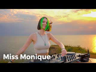 Трансляция i hd [ o7 o2 2o23 ] ● miss monique live @ tulum x yearmix #2o23