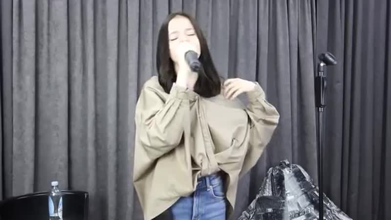 Daneliya tuleshova glossy live