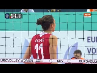 Beautiful and talented setter naz aydemir