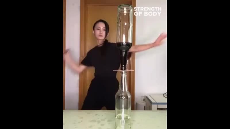 Девушка и нунчаки (vhs video)