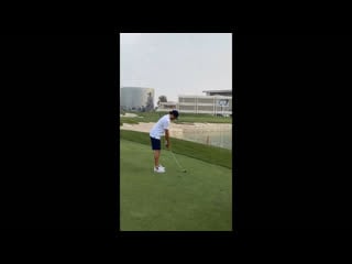 Lando norris & carlos sainz are golfing