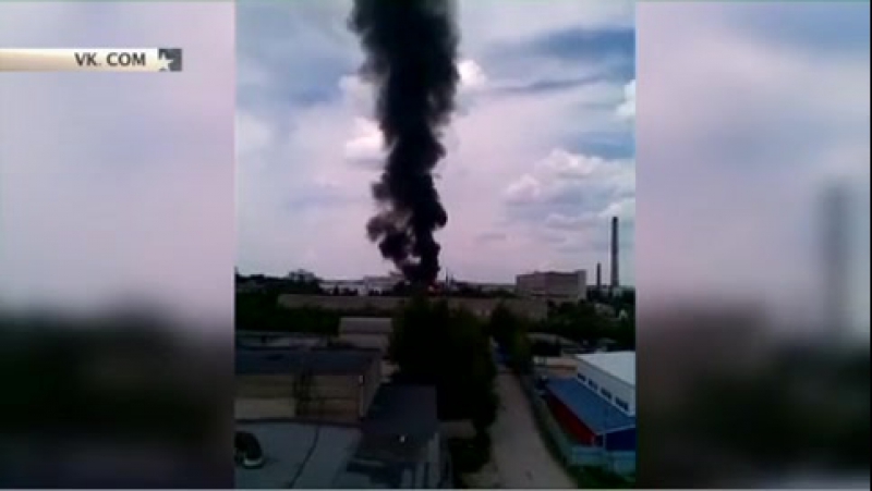 На заводе лакокрасочных изделий в переславле залесском произошел мощный пожар