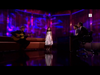 Amazing seven year old sings fly me to the moon (angelina jordan) on senkveld th