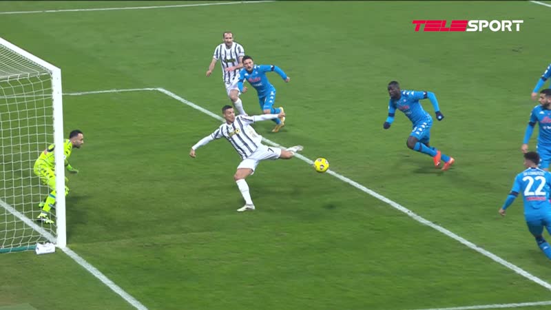 Ювентус наполи ps5 суперкубок италии 10 гол криштиану роналду