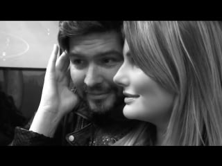 Өте үлкен кеуделер