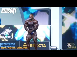 Mr olympia 2021 nick walker posing