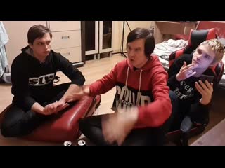 Японец пёрднул в лицо почты