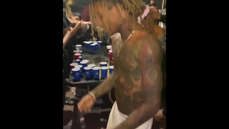 Swae lee и post malone танцуют под «crank that (soulja boy)»