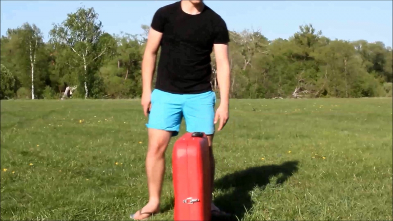 Удобно раскладывать, легко перевозить! массажные столы "massage products"