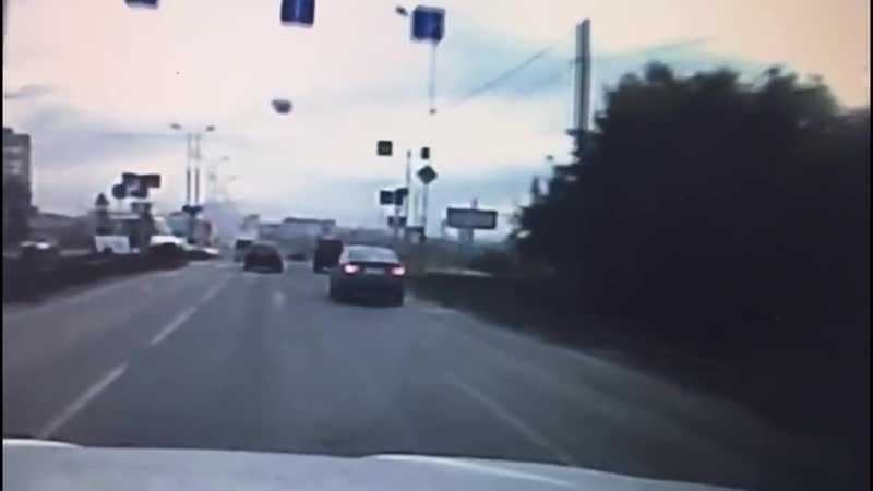 Жестко не пропустил мотоциклиста омск в результате дтп водитель мотоцикла доставлен в медицинское учреждение