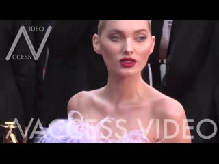 Shanina shaik, elsa hosk and more on the red carpet for the premiere of sibyl in cannes