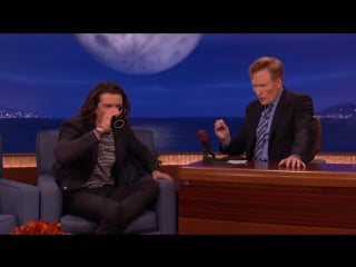 Orlando bloom wants to make a porno version of the hobbit conan on tbs