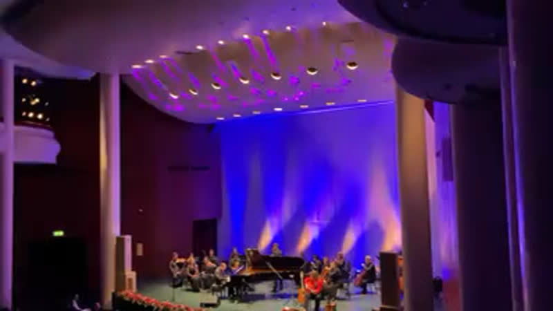 Roman miroshnichenko plays piazzolla