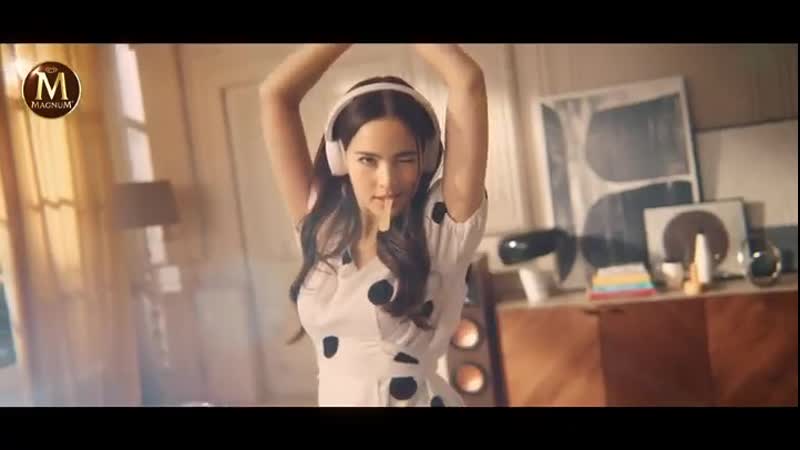 Яя yaya urassaya sperbund в рекламе мороженого magnum